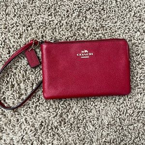 Small Coach wristlet